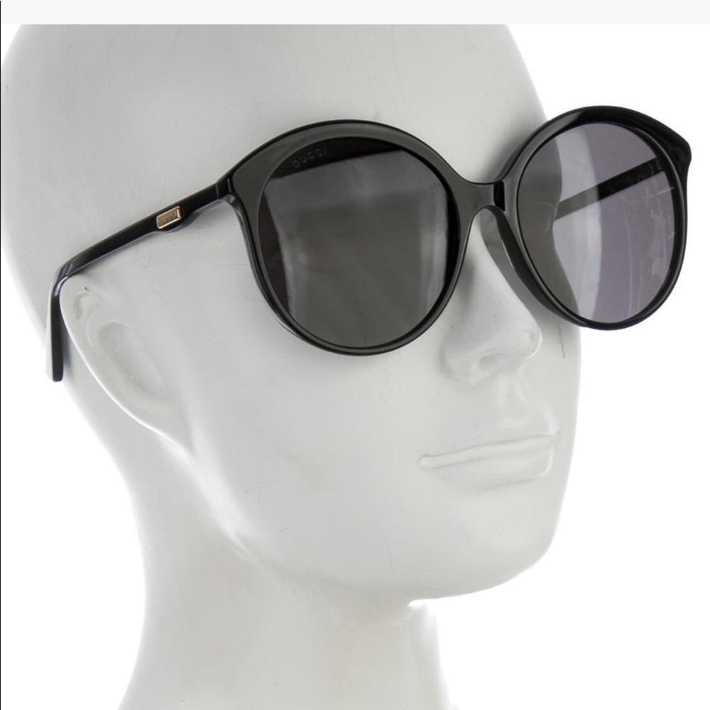 Gucci Oversize Round Sunglasses